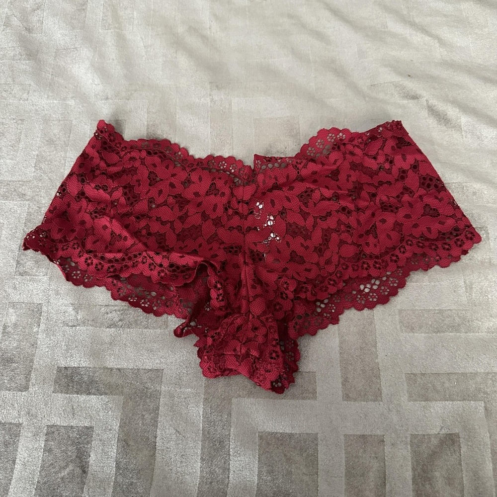 Victoria's Secret Body By Victoria Boyshort Panties Womens Medium Red Lace